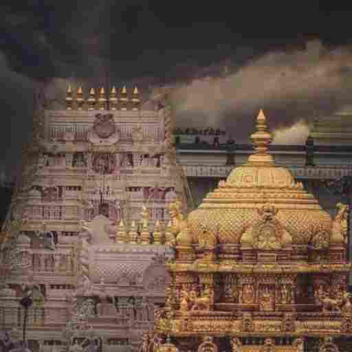  Experience the Spiritual Majesty of Lord Venkateswara at Tirumala Temple